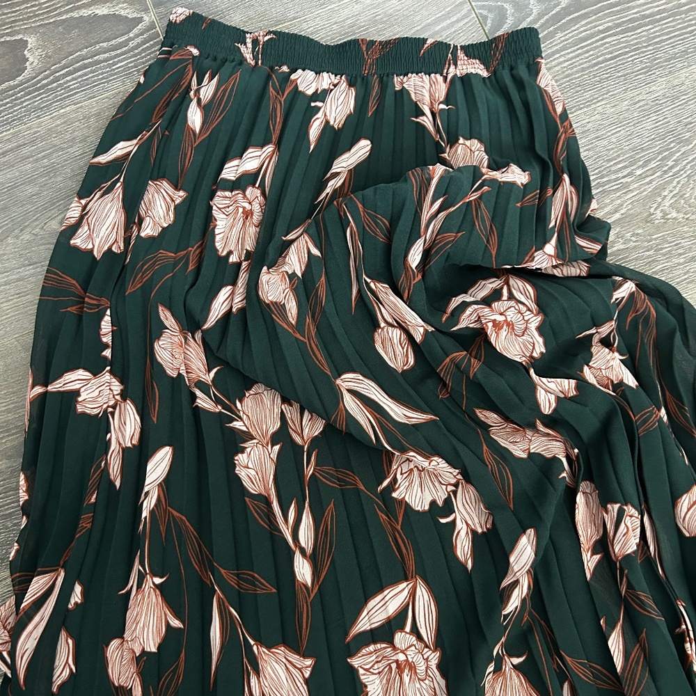 Midi skirt - lined, size S